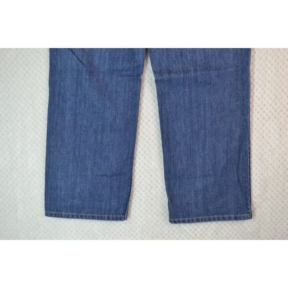 LL Bean Women's 16 Petite Medium Wash Relaxed Straight Leg Jeans - Picture 8 of 13